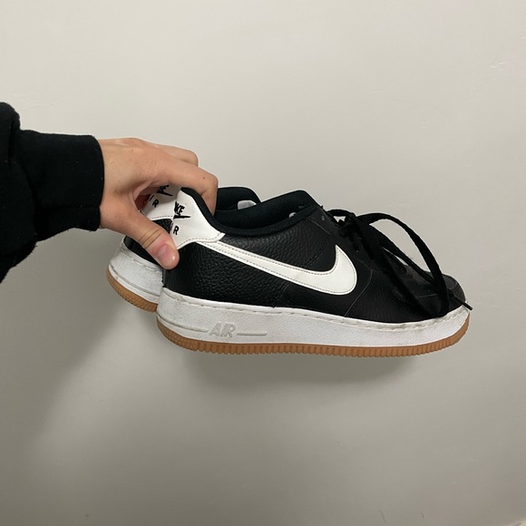 Air Force 1 Low Gum Sneakers - Picture 1 of 3